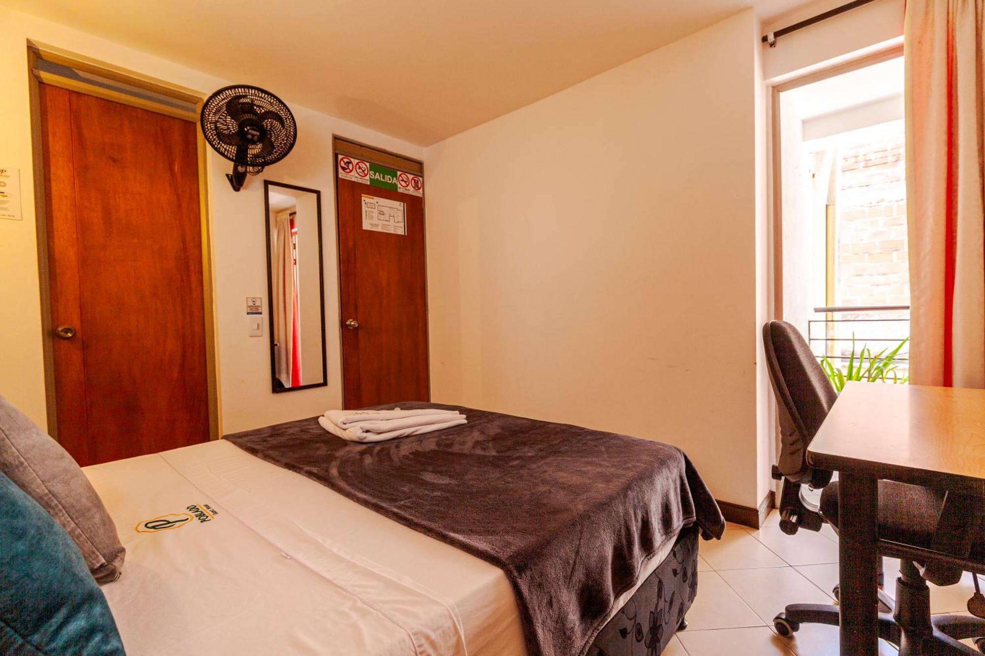 Poblado Guest House Medellín Cameră foto